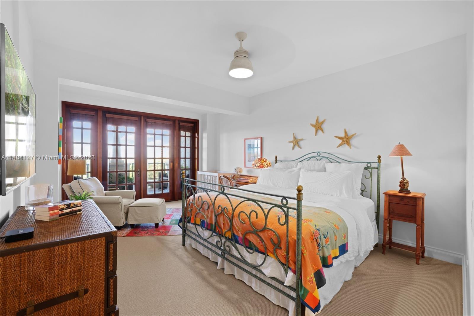 7600 OCEANSIDE AT FISHER - Residential