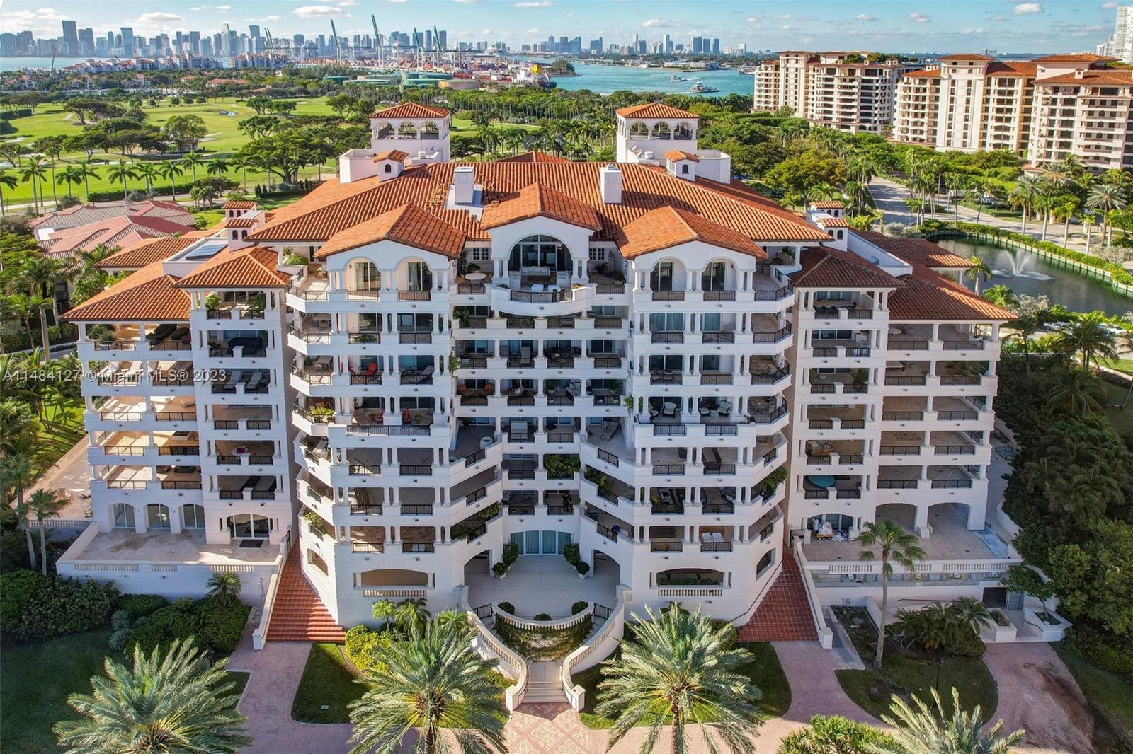 7600 OCEANSIDE AT FISHER - Residential