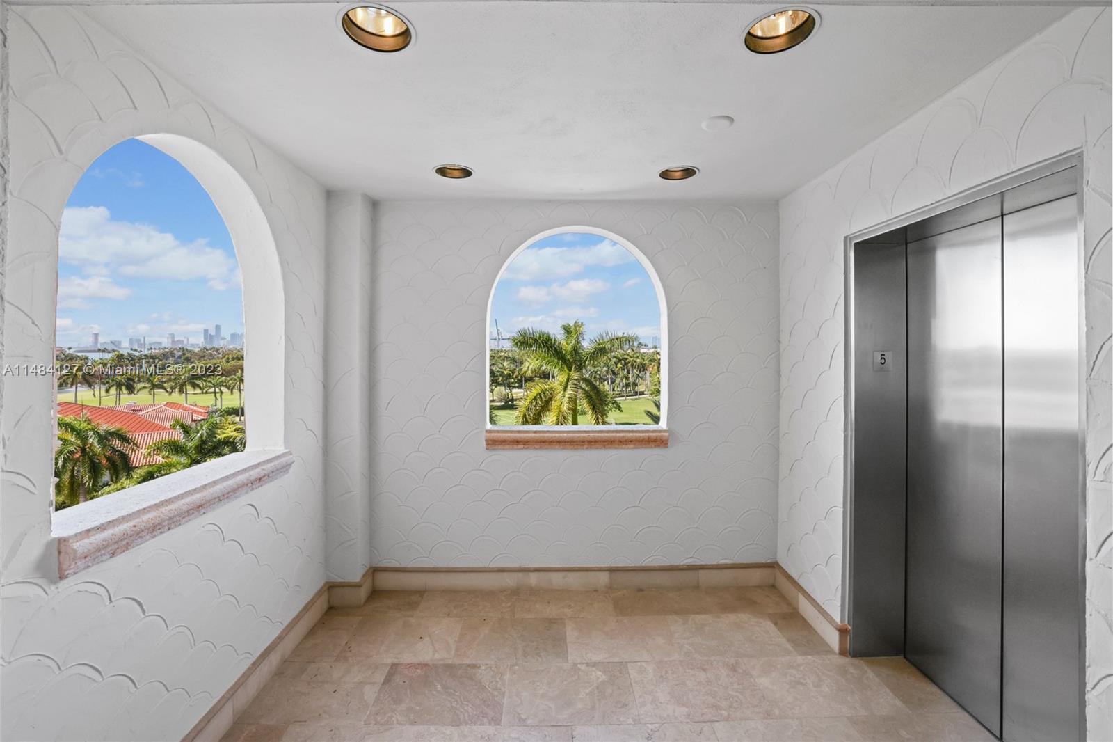 7600 OCEANSIDE AT FISHER - Residential