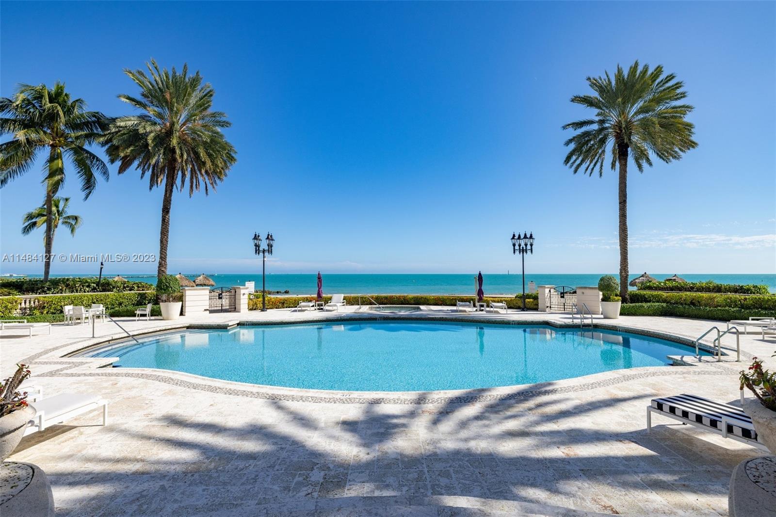 7600 OCEANSIDE AT FISHER - Residential