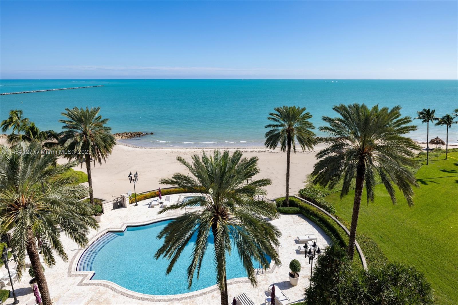 7600 OCEANSIDE AT FISHER - Residential