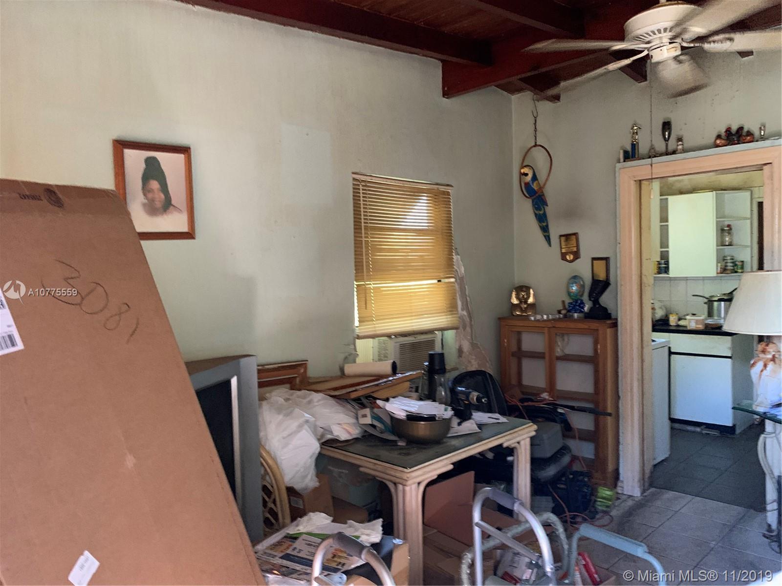 LAUDERDALE MANORS REVISED - Residential