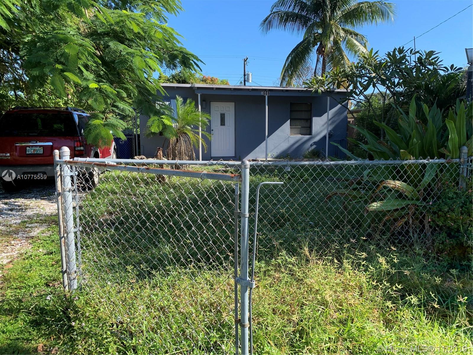 LAUDERDALE MANORS REVISED - Residential