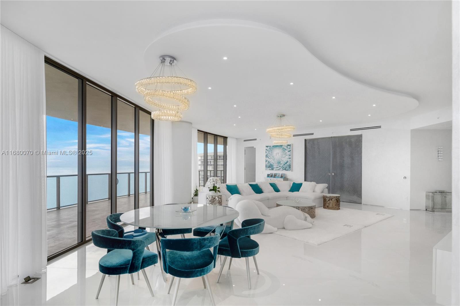 ST REGIS BAL HARBOUR - Residential