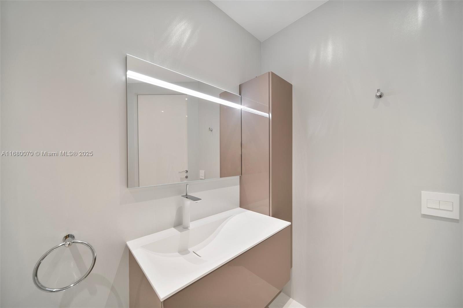 ST REGIS BAL HARBOUR - Residential