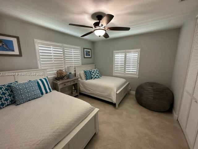 SUNSET WATERWAYS - Residential Lease