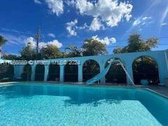 Photo 1 of 633 N Crescent Dr, Hollywood, Florida, $5,500, Web #: 11568880