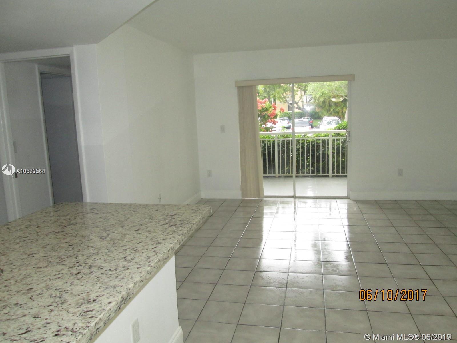 LE CLUB AT OLD CUTLER CON - Residential Lease