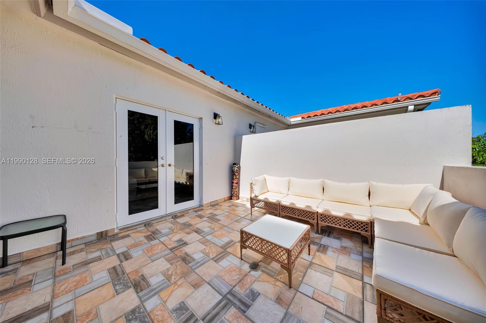 PALM VILLAS CONDO INC - Residential