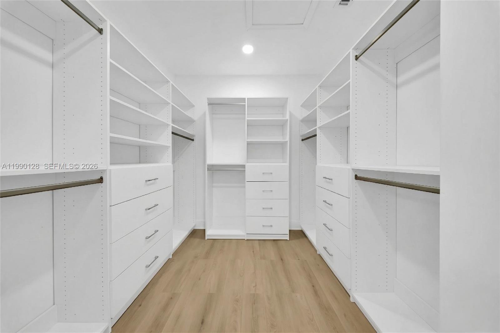 PALM VILLAS CONDO INC - Residential