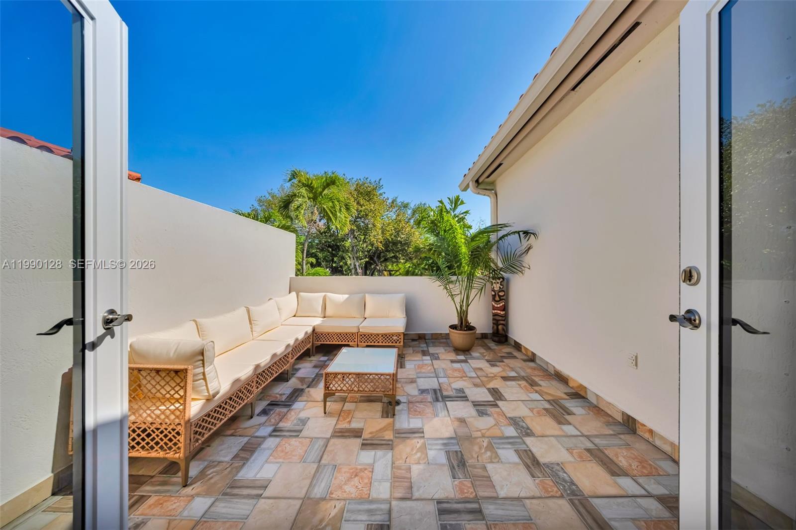 PALM VILLAS CONDO INC - Residential