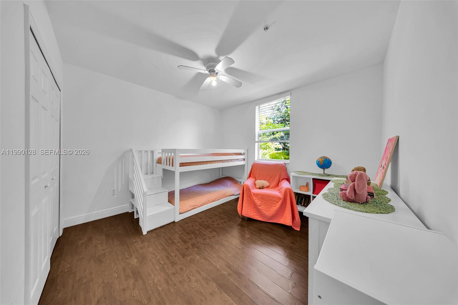 PALM VILLAS CONDO INC - Residential