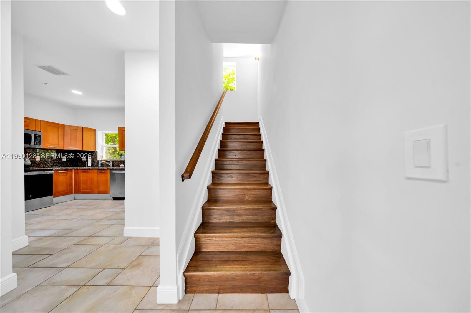 PALM VILLAS CONDO INC - Residential