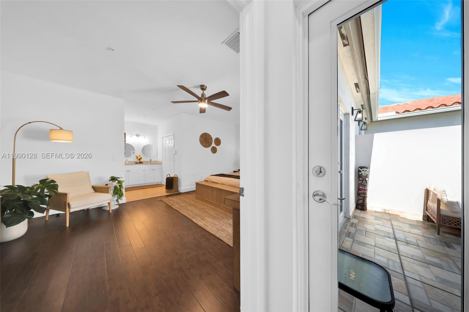 PALM VILLAS CONDO INC - Residential