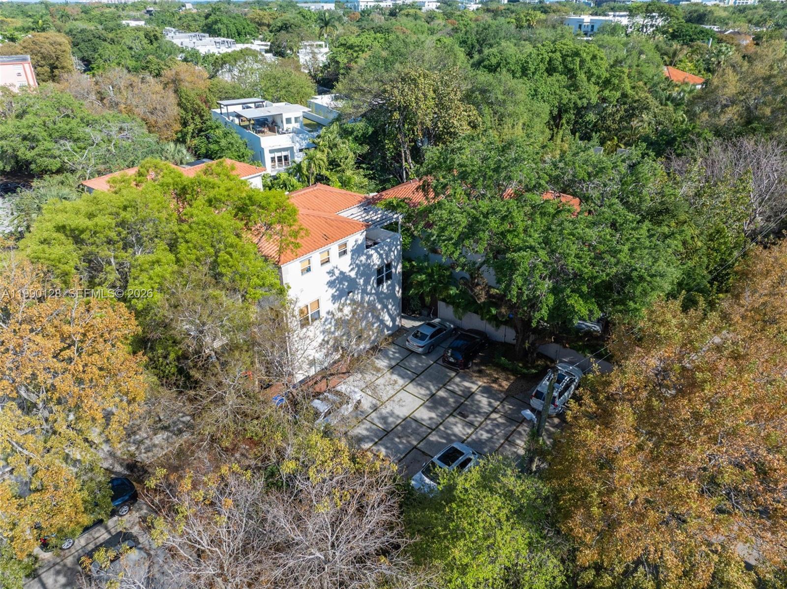 PALM VILLAS CONDO INC - Residential