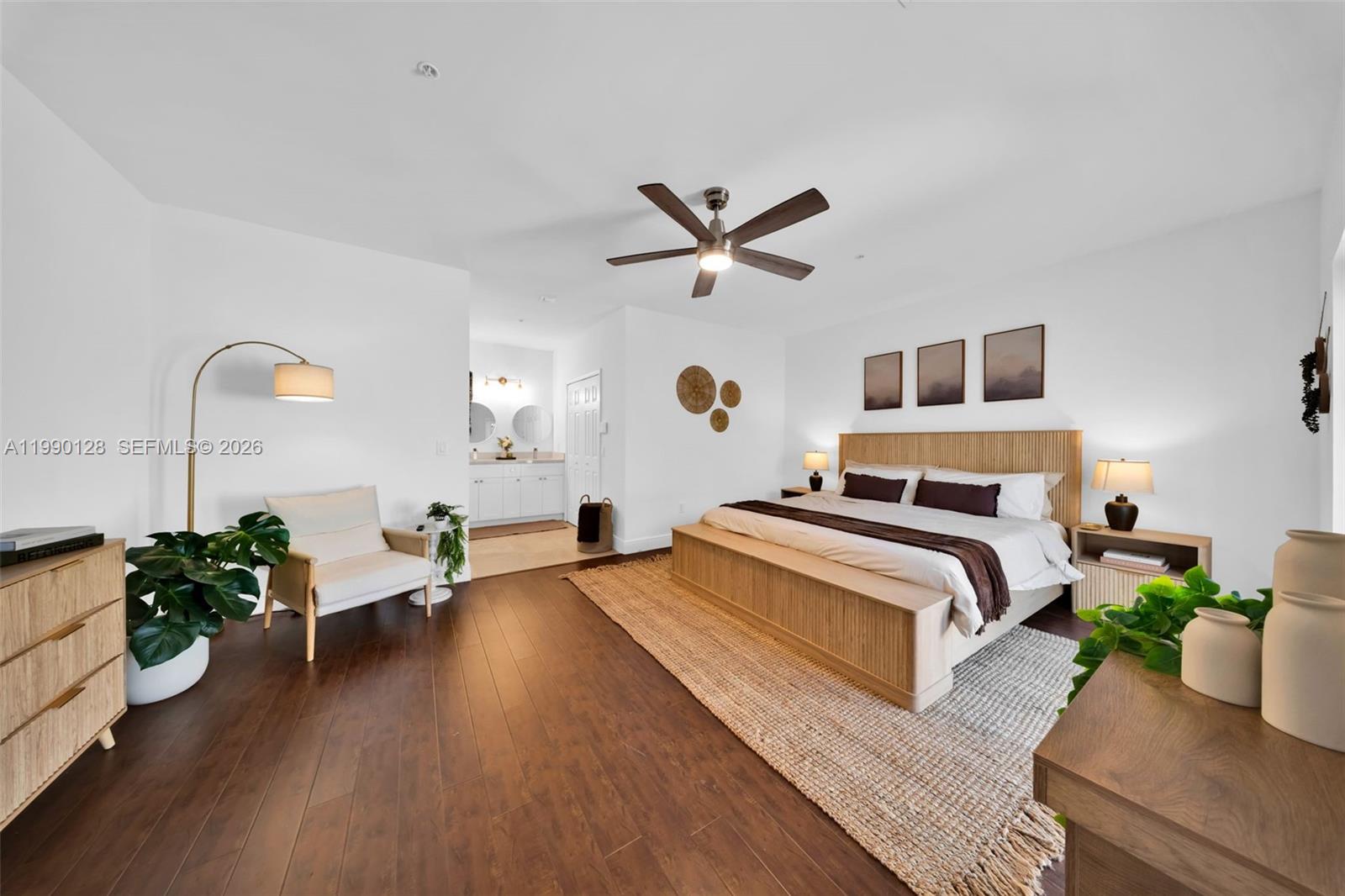 PALM VILLAS CONDO INC - Residential