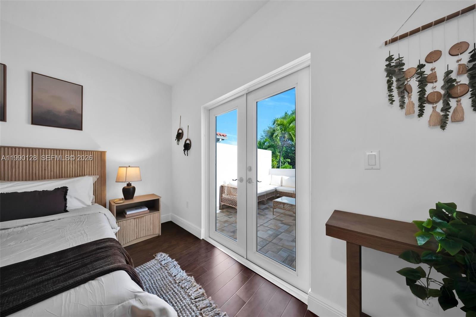 PALM VILLAS CONDO INC - Residential