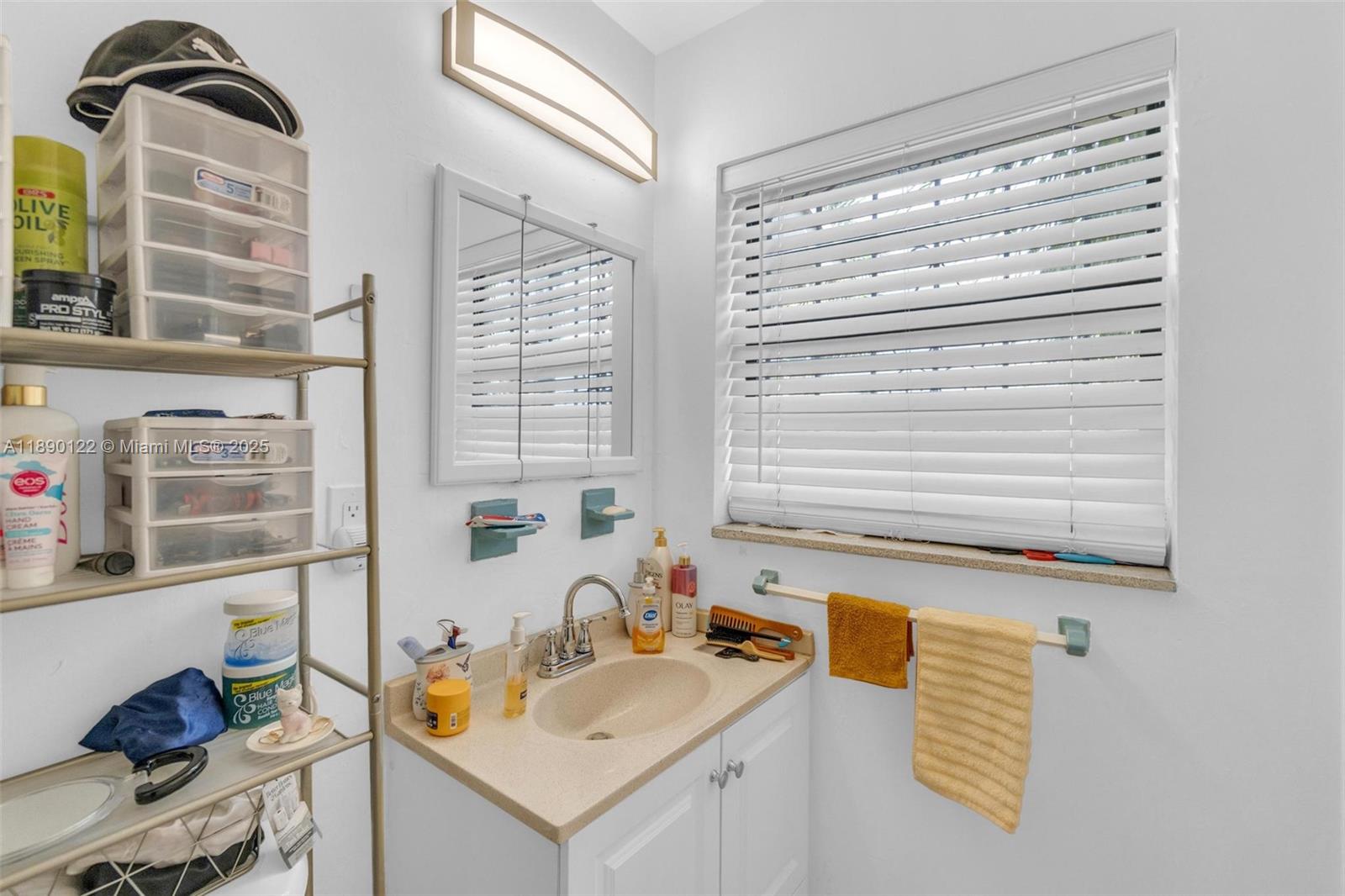 CAROL CITY 4TH ADDN - Residential Lease