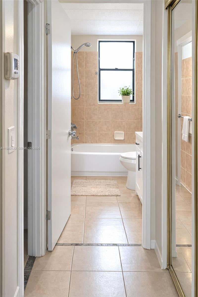 PALM VILLAGE CLUB CONDO - Residential