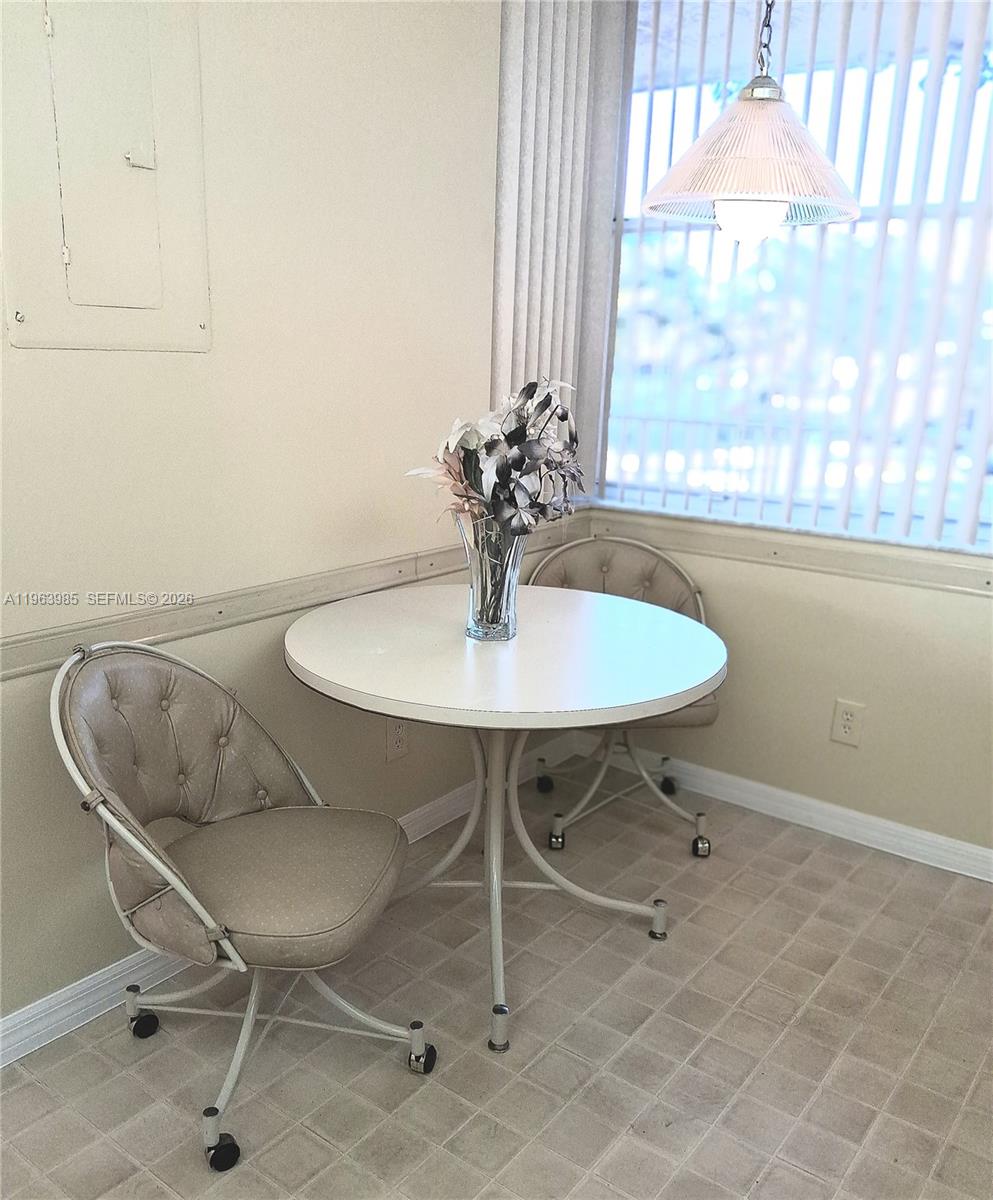 SUNRISE LAKES 210 CONDO - Residential