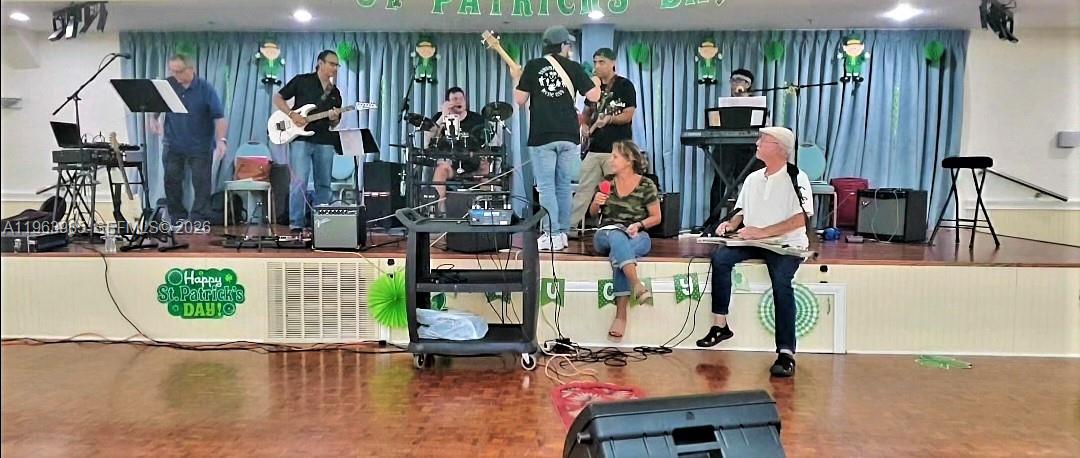 SUNRISE LAKES 210 CONDO - Residential