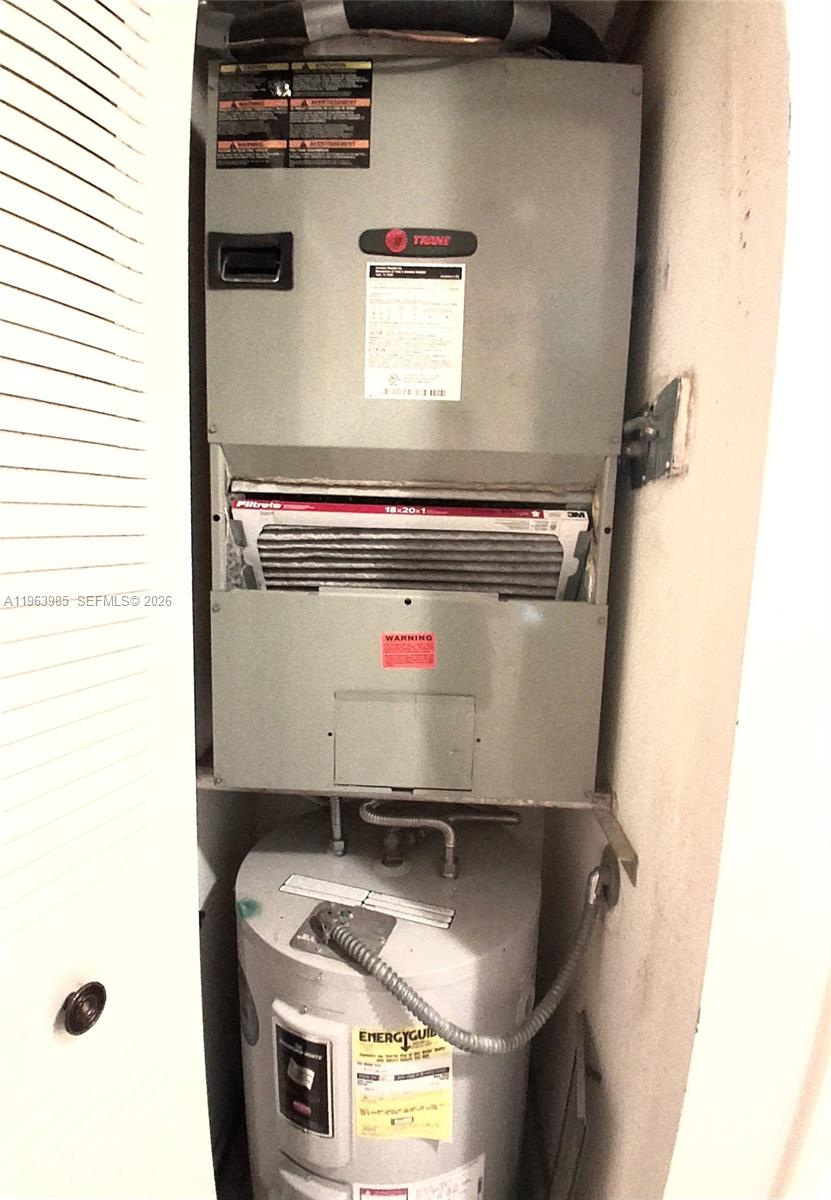 SUNRISE LAKES 210 CONDO - Residential