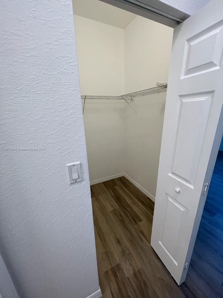 CORONADO AT DORAL I CONDO - Residential Lease