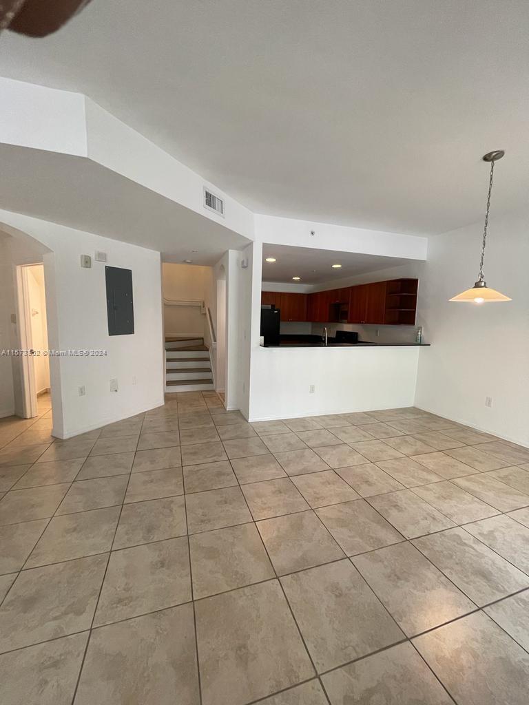 CORONADO AT DORAL I CONDO - Residential Lease
