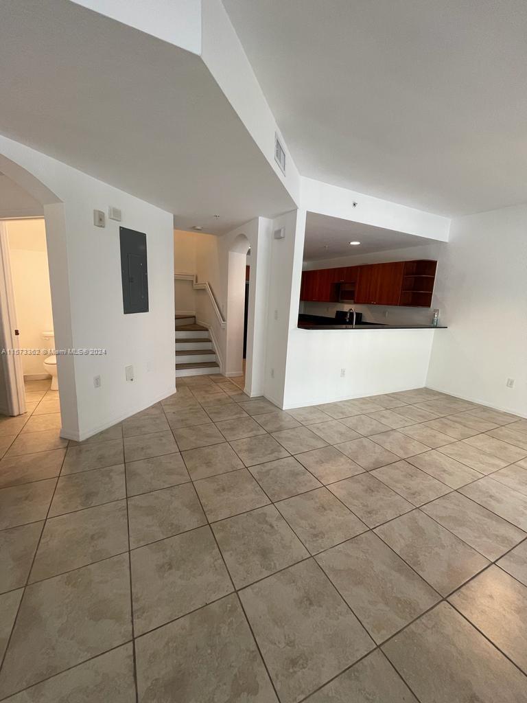 CORONADO AT DORAL I CONDO - Residential Lease