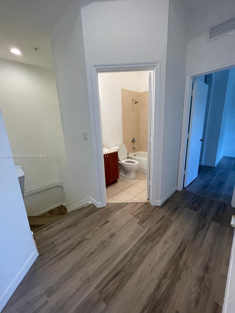 CORONADO AT DORAL I CONDO - Residential Lease
