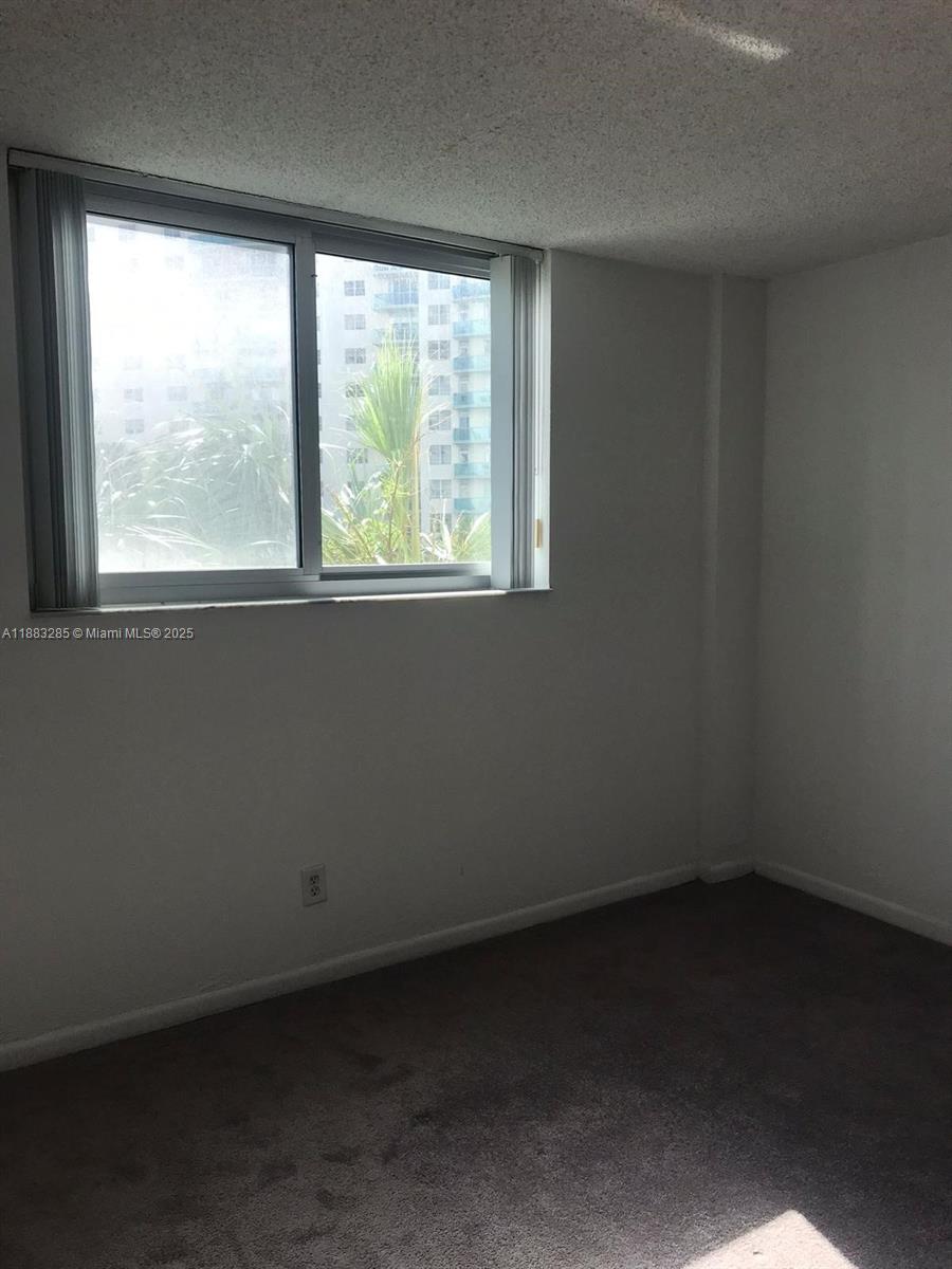 OCEANVIEW BUILDING B COND - Residential Lease