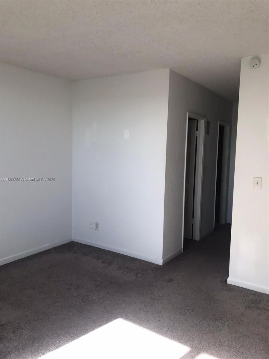 OCEANVIEW BUILDING B COND - Residential Lease