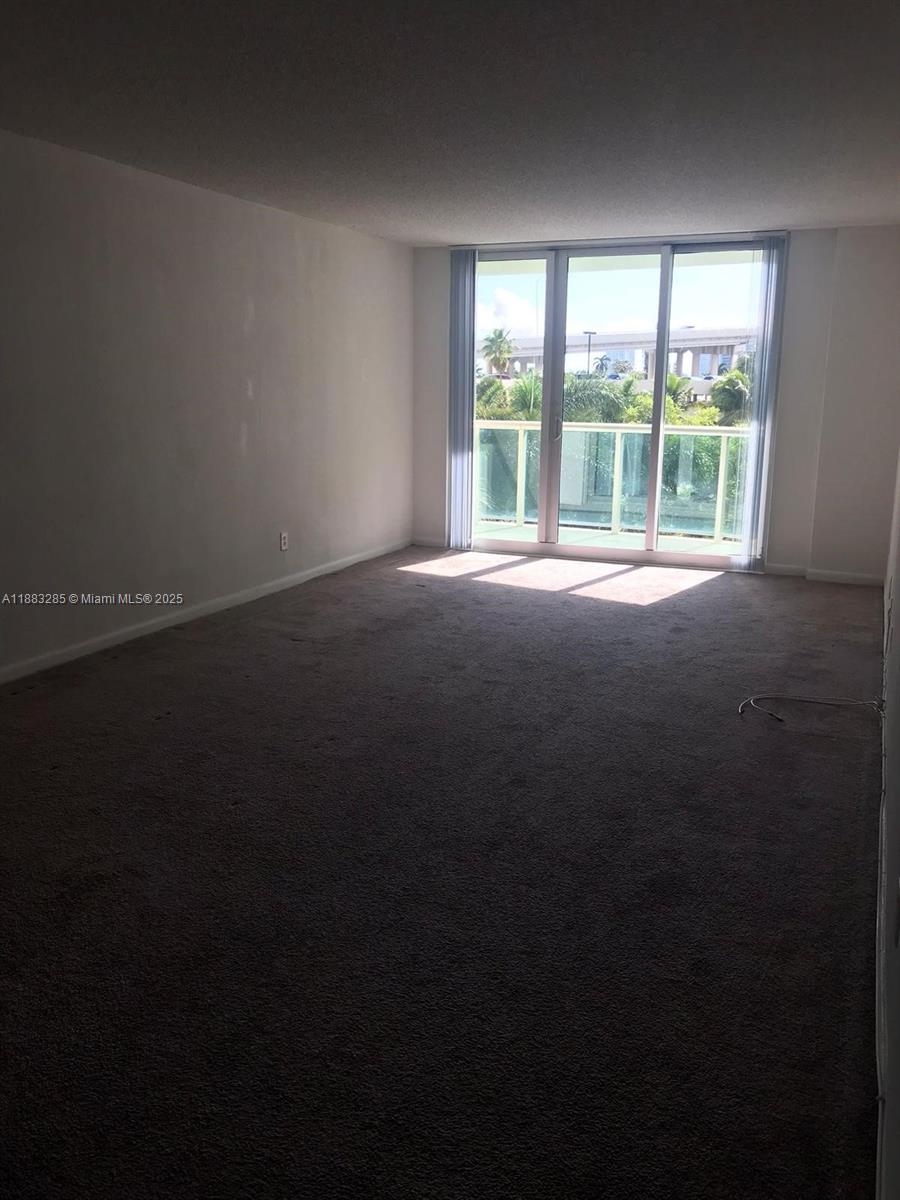 OCEANVIEW BUILDING B COND - Residential Lease