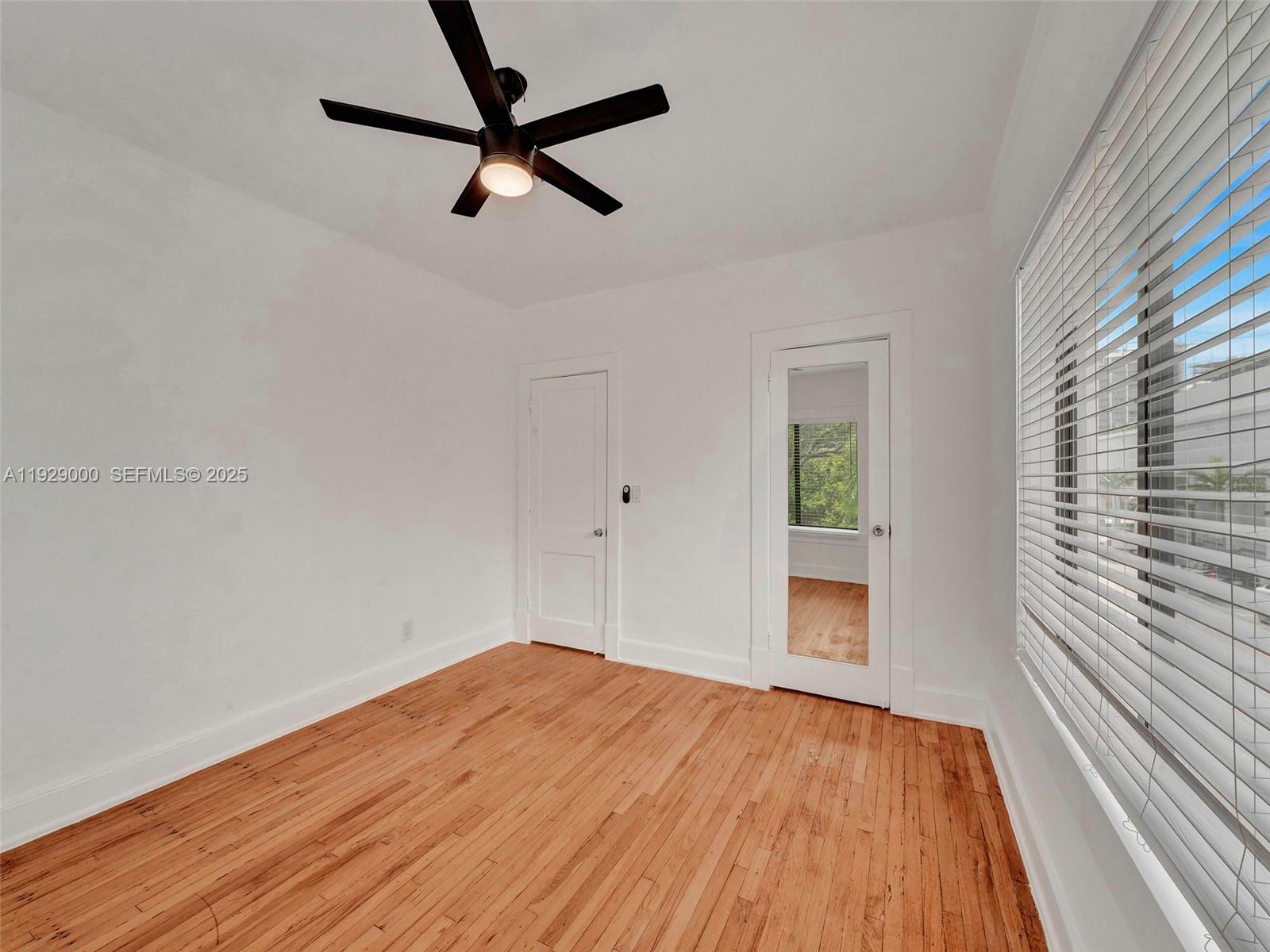 HOLLYWOOD - Residential Lease