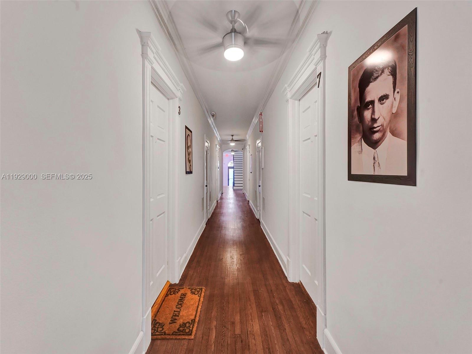 HOLLYWOOD - Residential Lease