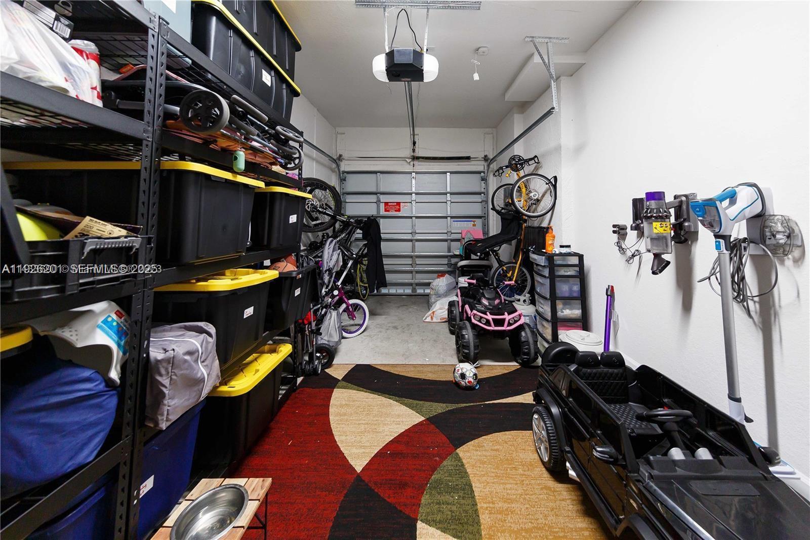 PINE ISLE - Residential Lease