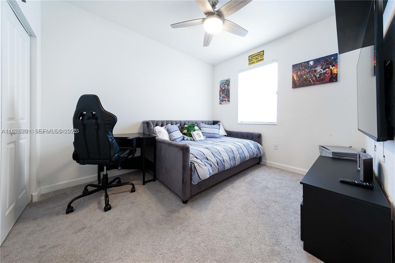 PINE ISLE - Residential Lease