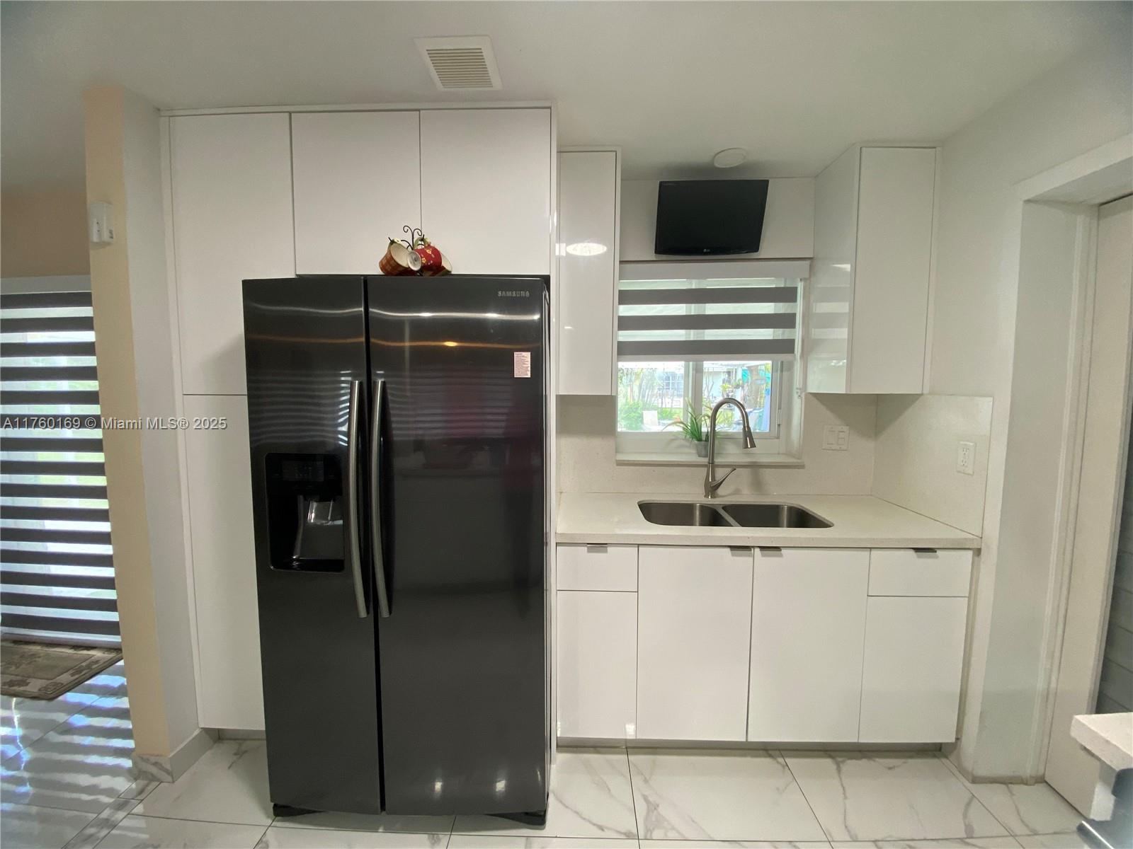 CAROL CITY 1 ST ADDN - Residential