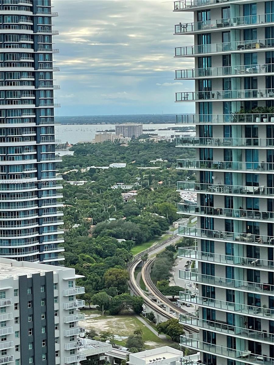 1010 BRICKELL CONDO - Residential