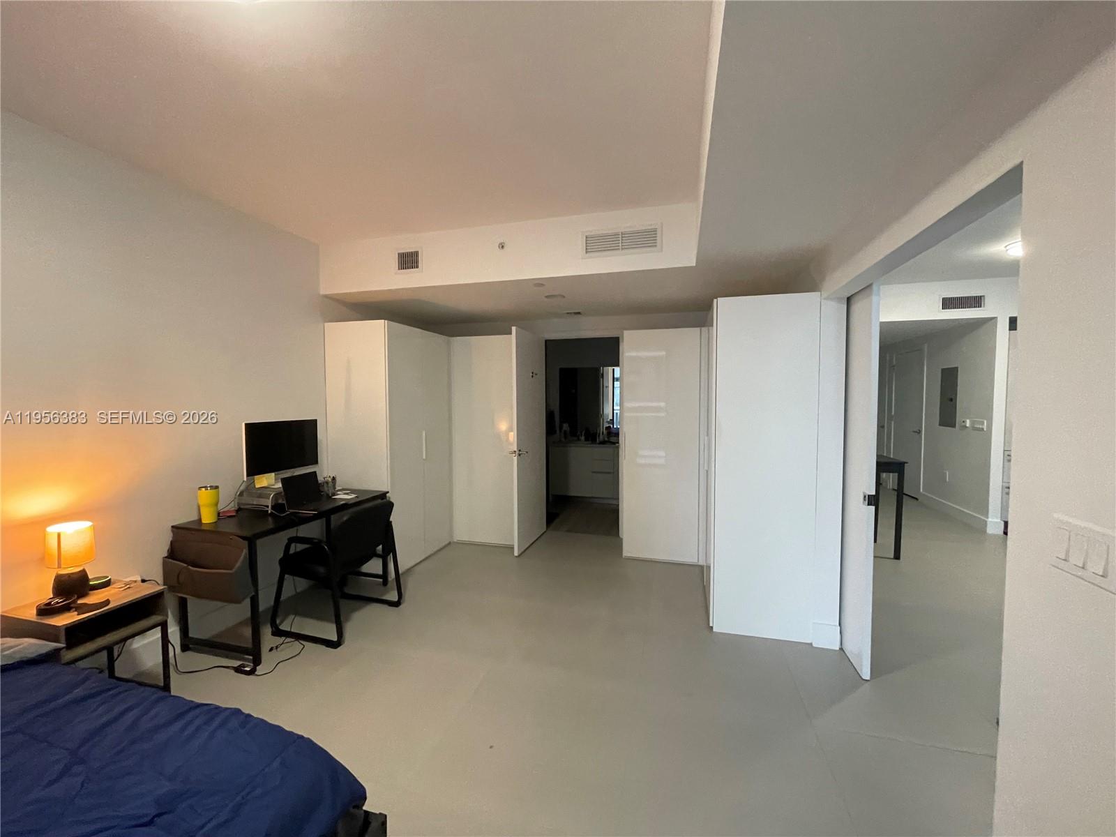 1010 BRICKELL CONDO - Residential