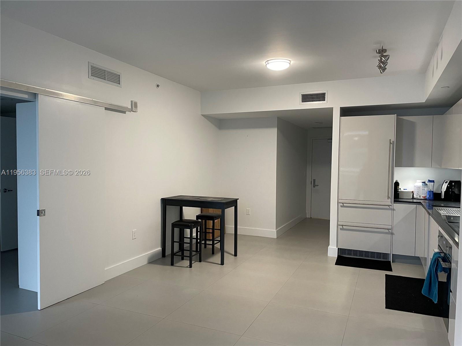 1010 BRICKELL CONDO - Residential