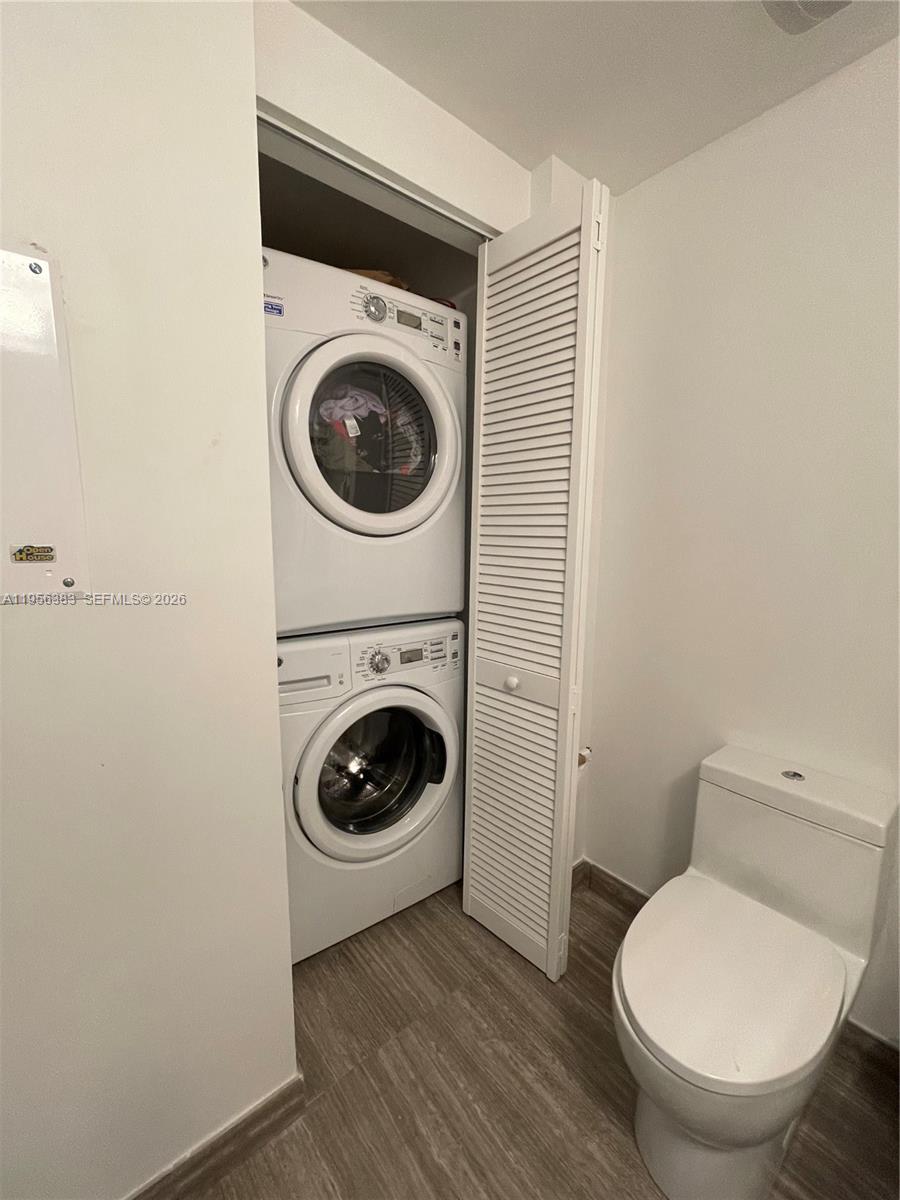 1010 BRICKELL CONDO - Residential