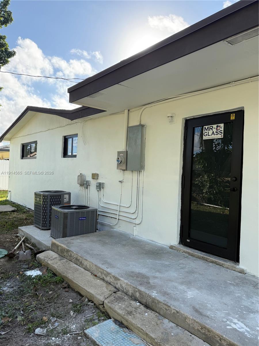 REPLAT OF PORTIONS OF RIC - Residential