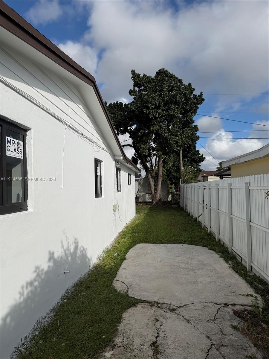 REPLAT OF PORTIONS OF RIC - Residential