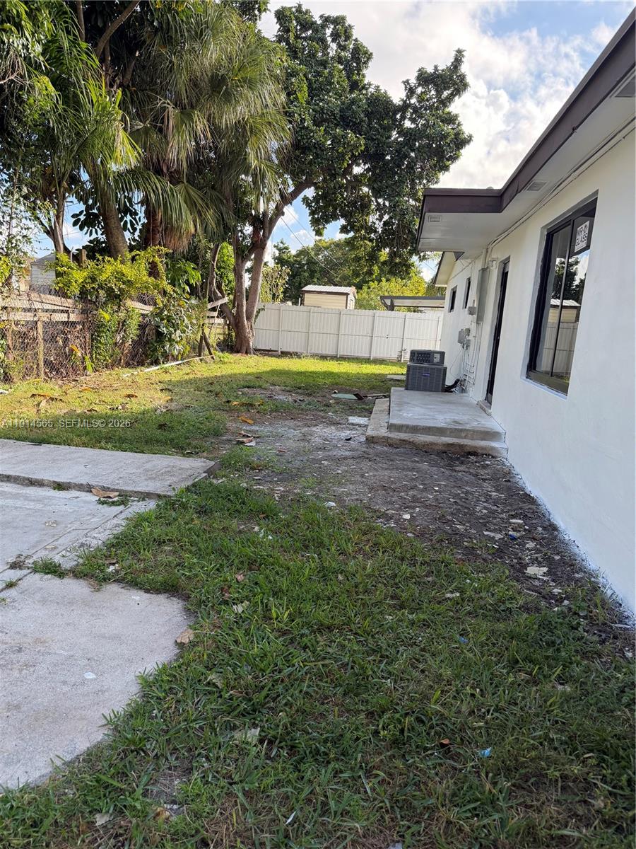 REPLAT OF PORTIONS OF RIC - Residential