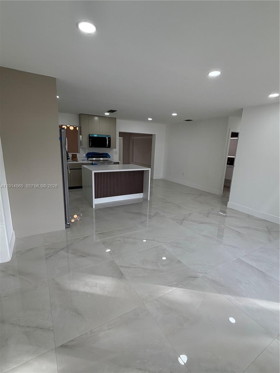 REPLAT OF PORTIONS OF RIC - Residential