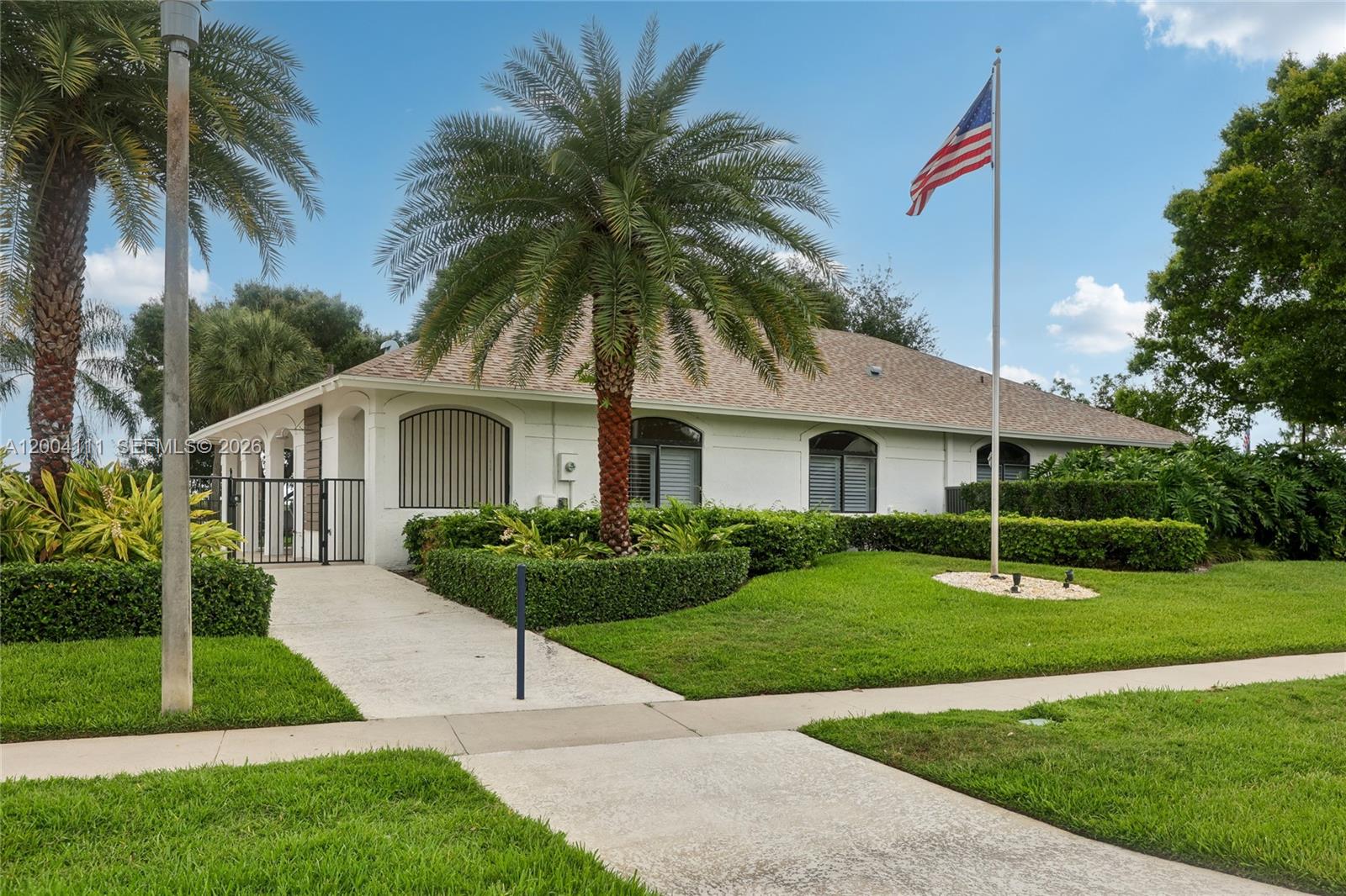 MEADOWLAND COVE - Residential