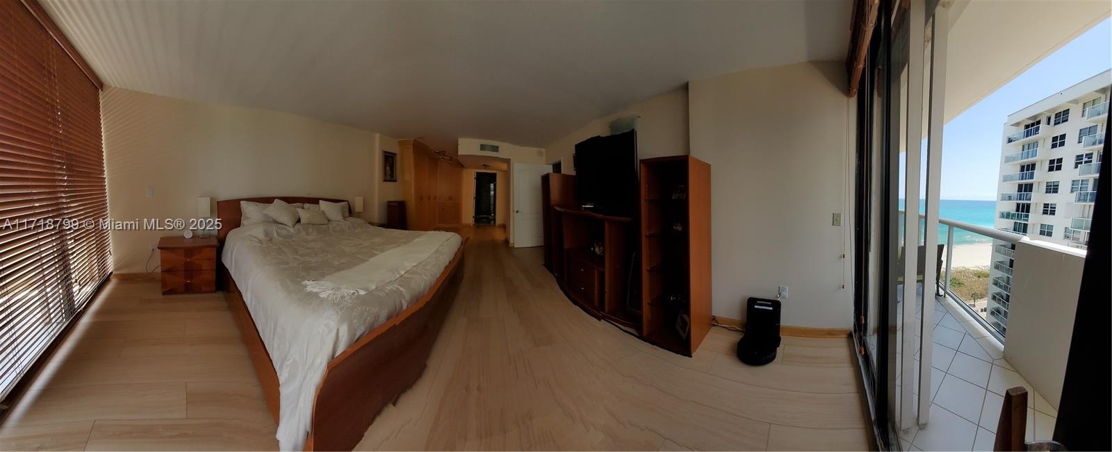 LEXCELLENCE CONDO - Residential