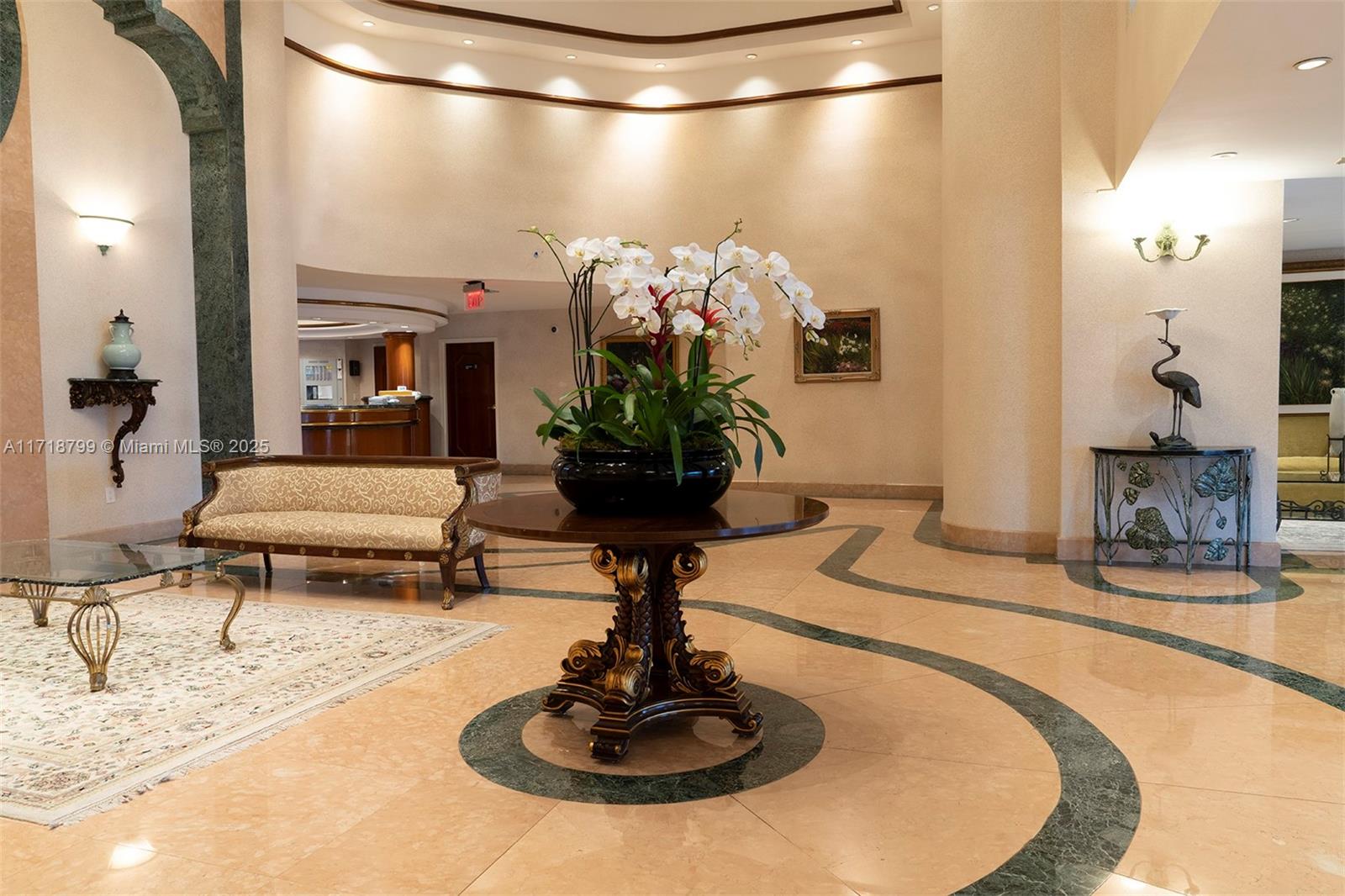 5757 Collins Ave 1604