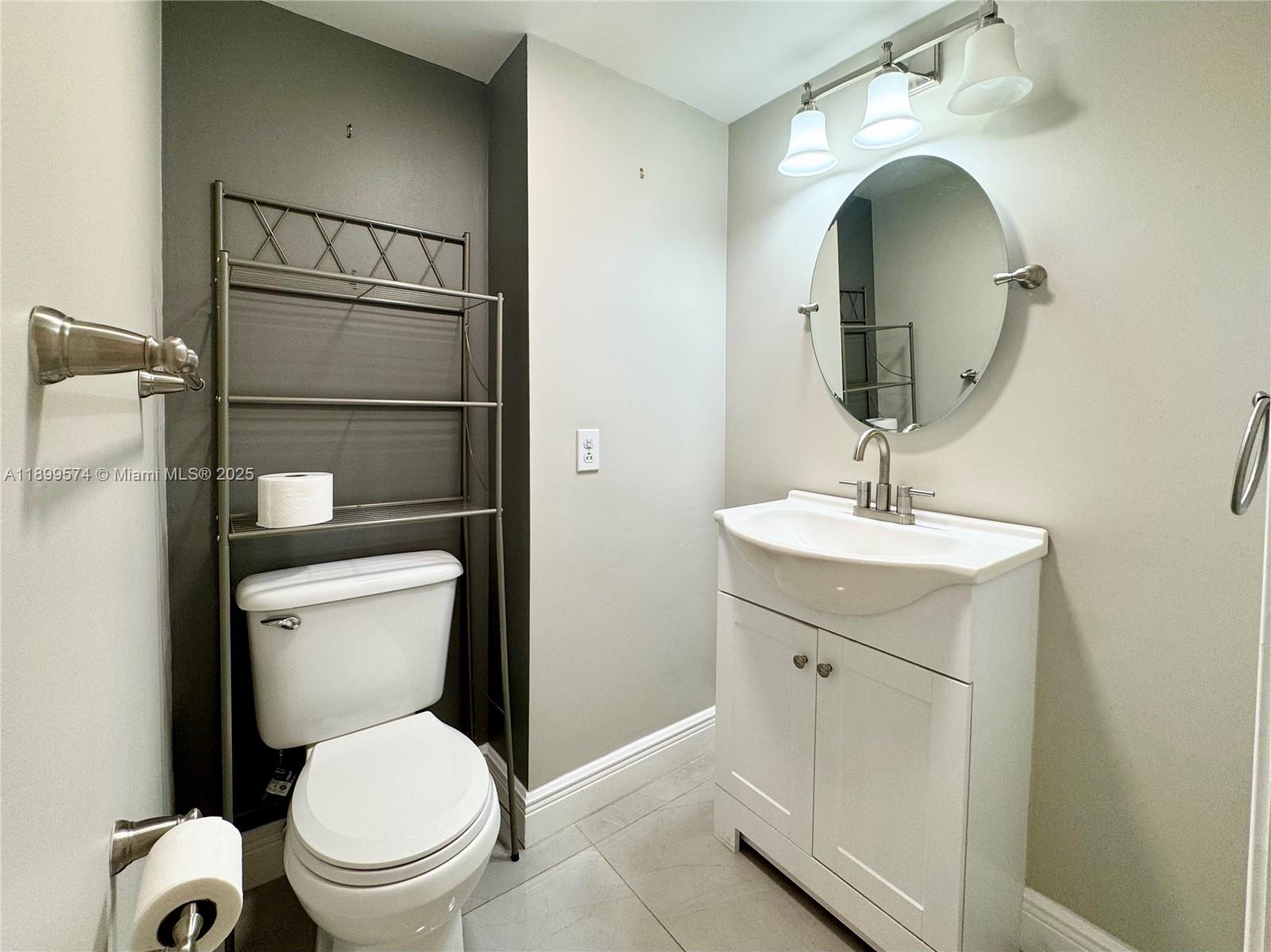 HORIZONS OF BOCA LAGO CON - Residential
